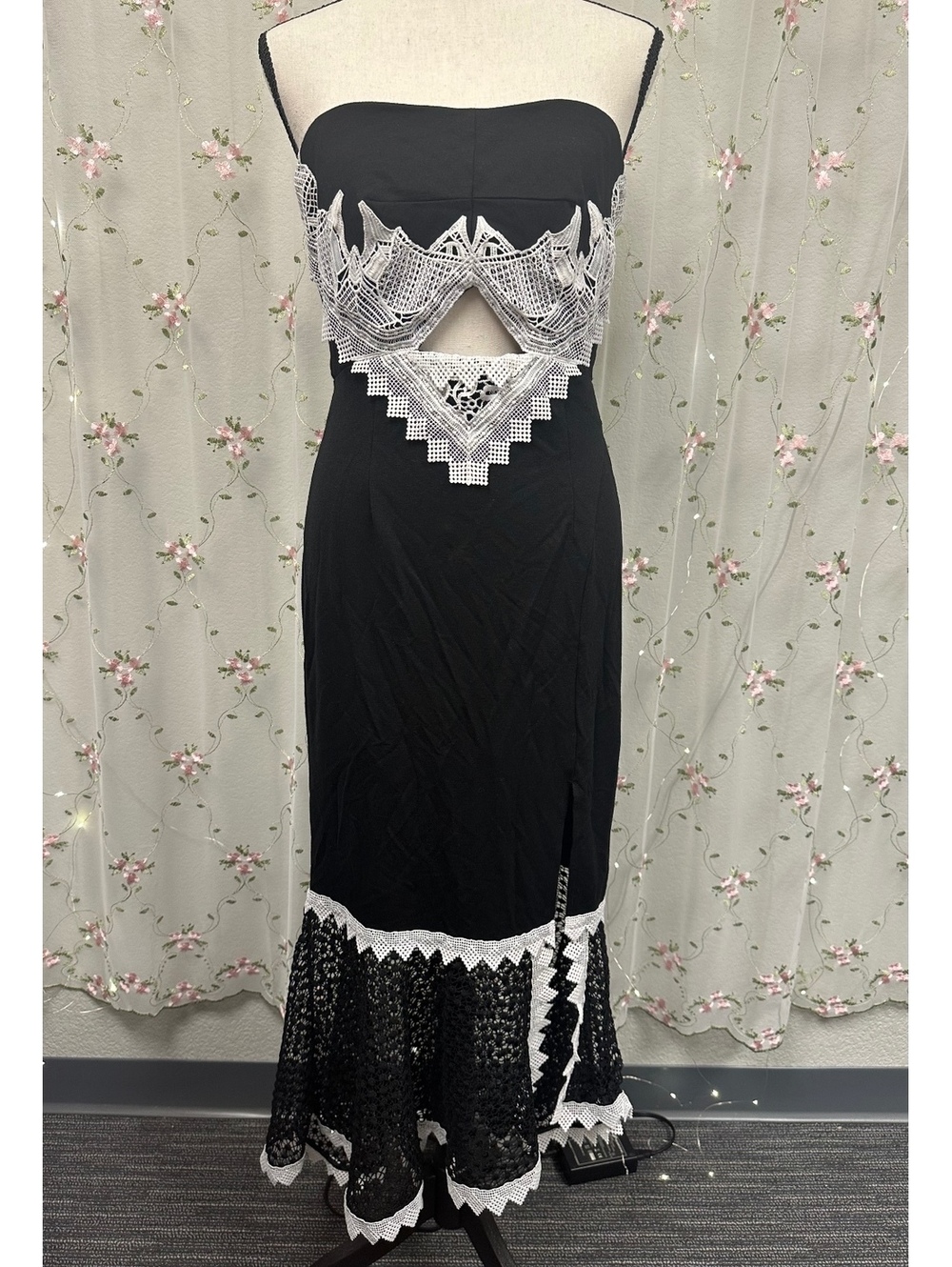 Venus Strapless Dress
